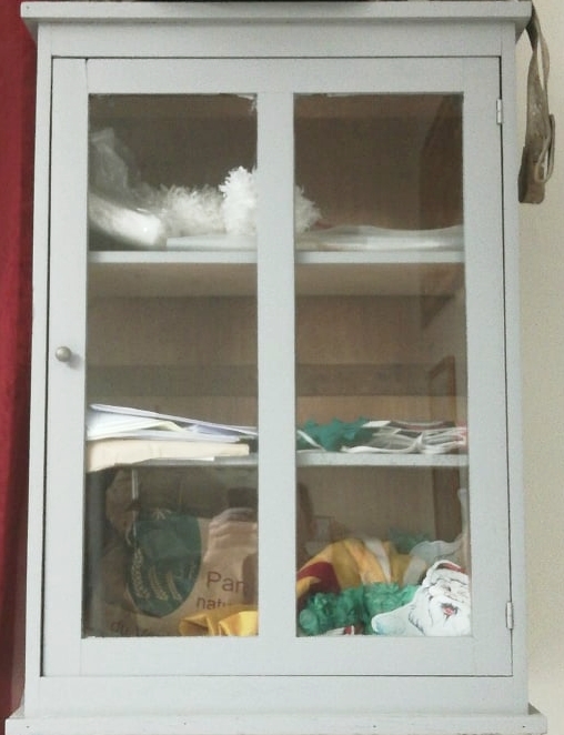 Armoire à pharmacie